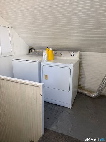 31 Church Street, Beacon Falls, CT 06403