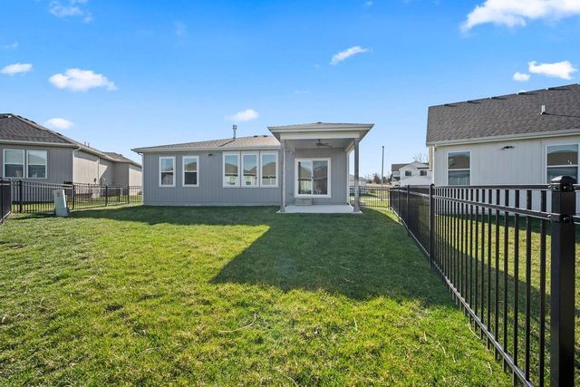 20854 W 190th Place, Spring Hill, KS 66083