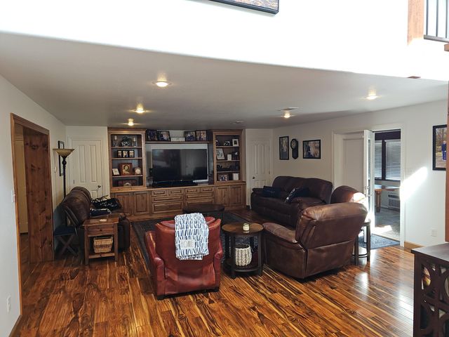 1621 Sunset Terrace, West Plains, MO 65775