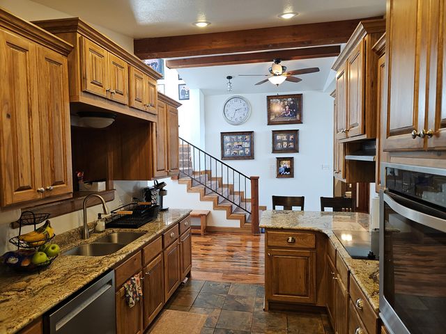 1621 Sunset Terrace, West Plains, MO 65775