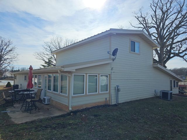 1621 Sunset Terrace, West Plains, MO 65775