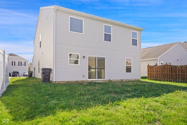 10841 Woods Drive, Ingalls, IN 46048