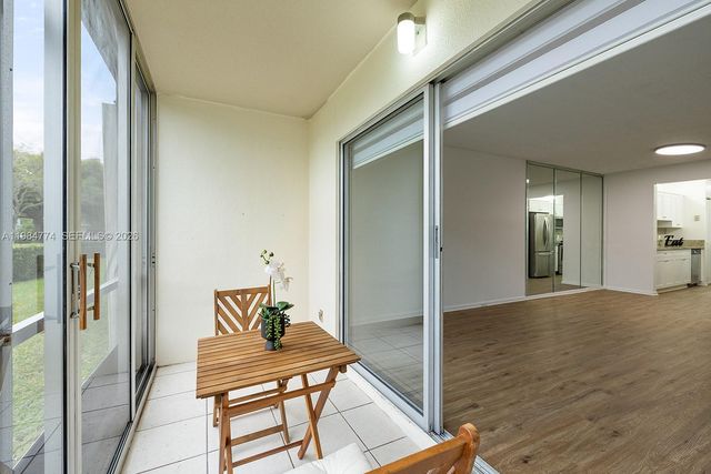 1401 SW 128th Ter 103H, Pembroke Pines, FL 33027