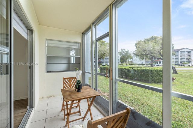 1401 SW 128th Ter 103H, Pembroke Pines, FL 33027