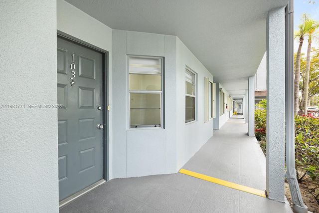 1401 SW 128th Ter 103H, Pembroke Pines, FL 33027