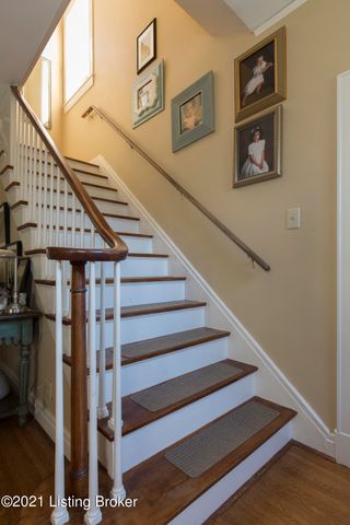 9 Rebel Rd, Louisville, KY 40206