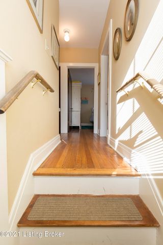 9 Rebel Rd, Louisville, KY 40206