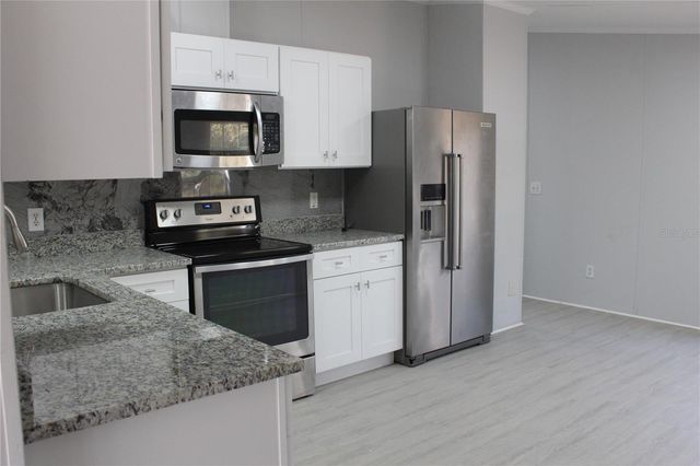 10405 JUNGLE STREET, New Port Richey, FL 34654