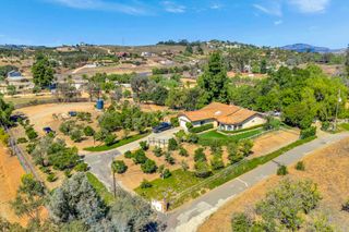 30136 Rolling Hills Drive, Valley Center, CA 92082