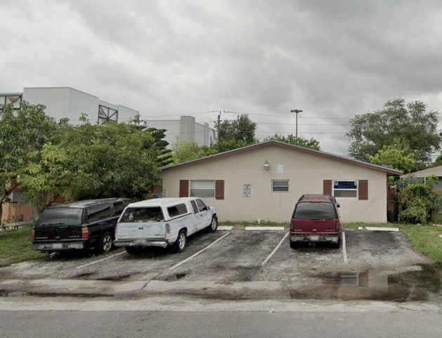 50 NE 36TH Court, Oakland Park, FL 33334