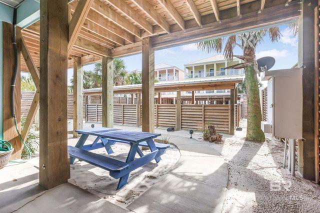 315 E 2nd Avenue 4A, Gulf Shores, AL 36542