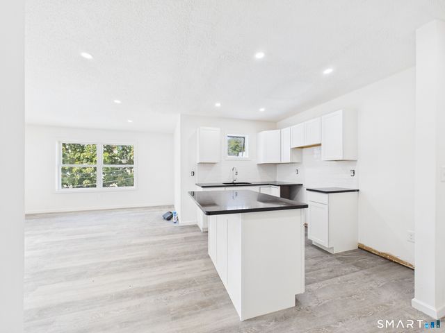 25 Dewitt Street 2, New Haven, CT 06519