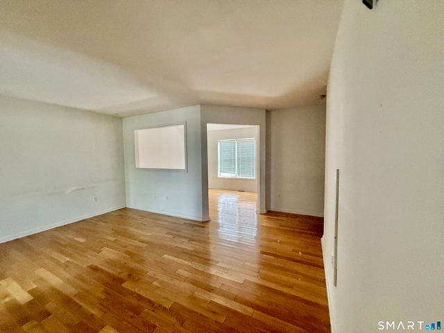 174 Stonefield Drive 41, Waterbury, CT 06705