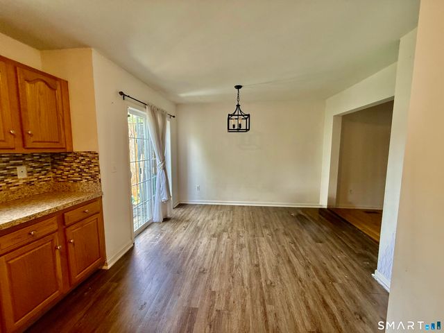 174 Stonefield Drive 41, Waterbury, CT 06705