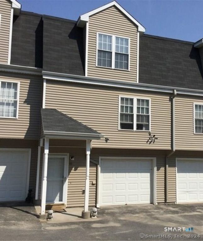 174 Stonefield Drive 41, Waterbury, CT 06705