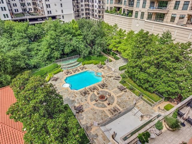3535 Gillespie, Dallas, TX 75219