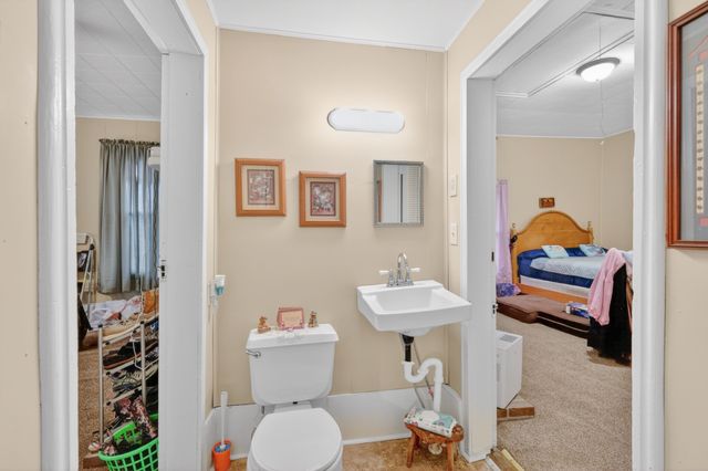 5815 Bradyville Rd, Bradyville, TN 37026