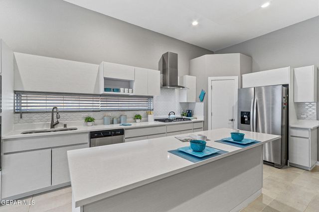 1725 Eased Street, El Paso, TX 79928