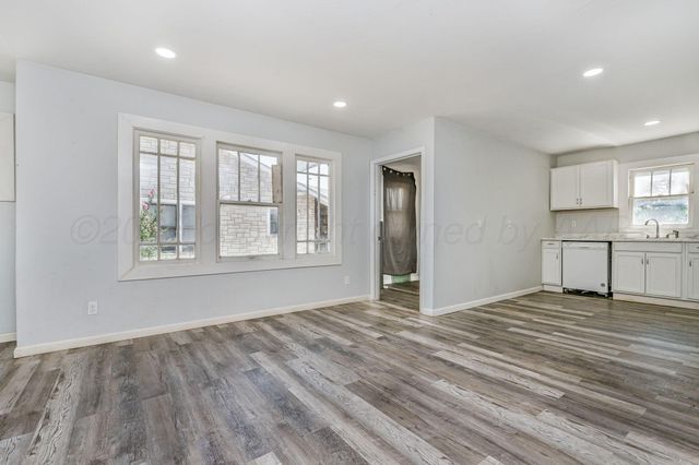 313 S FAIRMONT Street, Amarillo, TX 79106