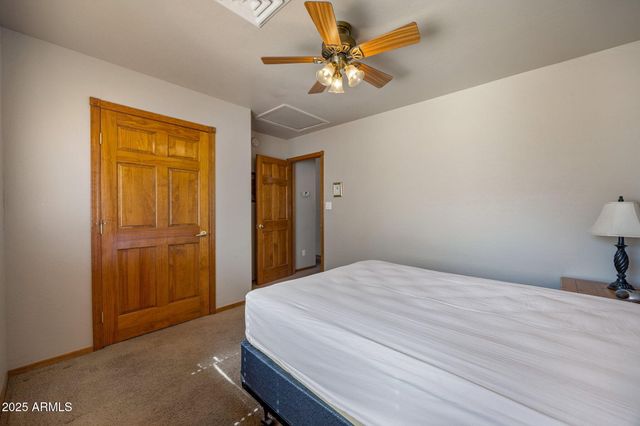 2353 S Buffalo Loop, Overgaard, AZ 85933