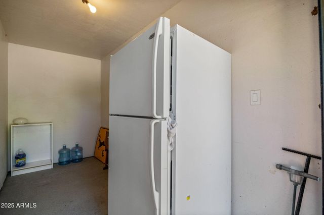 2353 S Buffalo Loop, Overgaard, AZ 85933