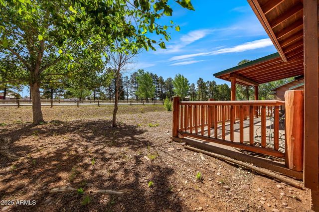 2353 S Buffalo Loop, Overgaard, AZ 85933