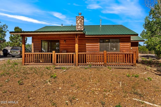 2353 S Buffalo Loop, Overgaard, AZ 85933