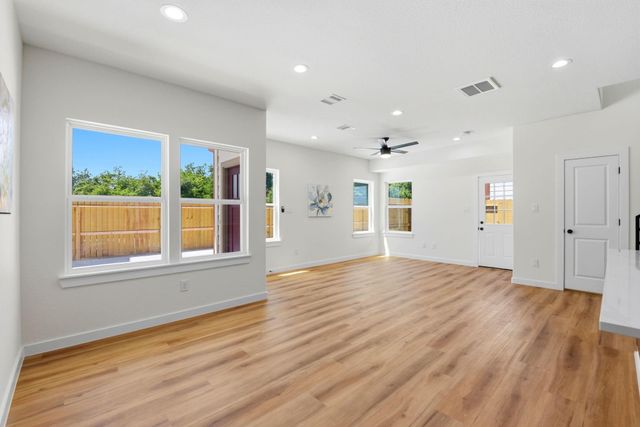 6113 Haight Street, Houston, TX 77028