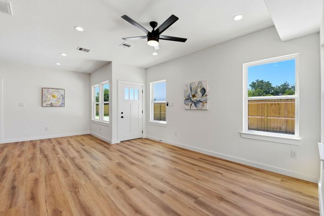 6113 Haight Street, Houston, TX 77028