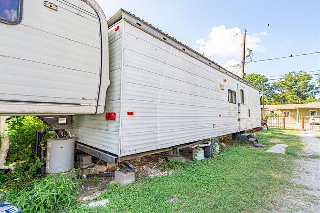 4410 Shelton Road, Houston, TX 77093