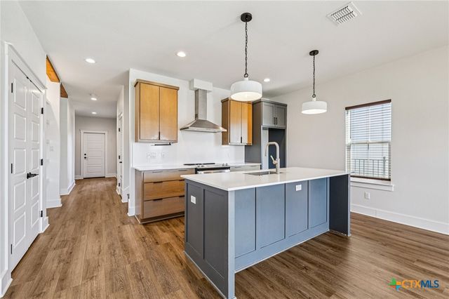 418 Stagecoach Trail, San Marcos, TX 78666