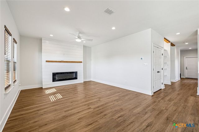 418 Stagecoach Trail, San Marcos, TX 78666