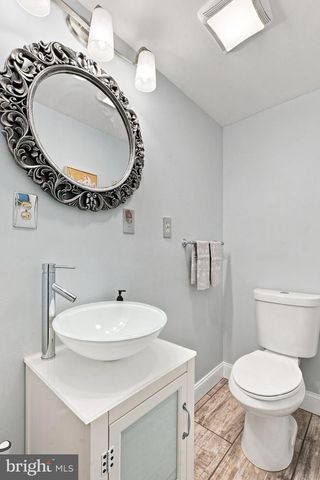 3317 GAINESVILLE ST SE, Washington, DC 20020