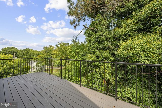3317 GAINESVILLE ST SE, Washington, DC 20020