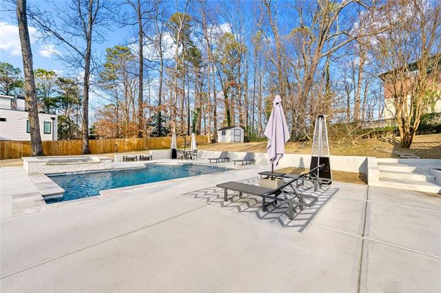 2522 Wawona Drive NE, Brookhaven, GA 30319