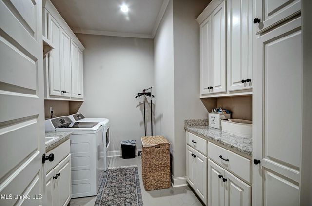 140 Freedom Ring Drive, Brandon, MS 39047