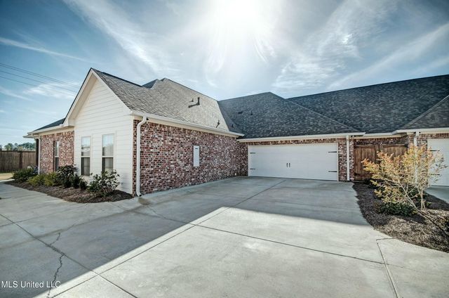 140 Freedom Ring Drive, Brandon, MS 39047