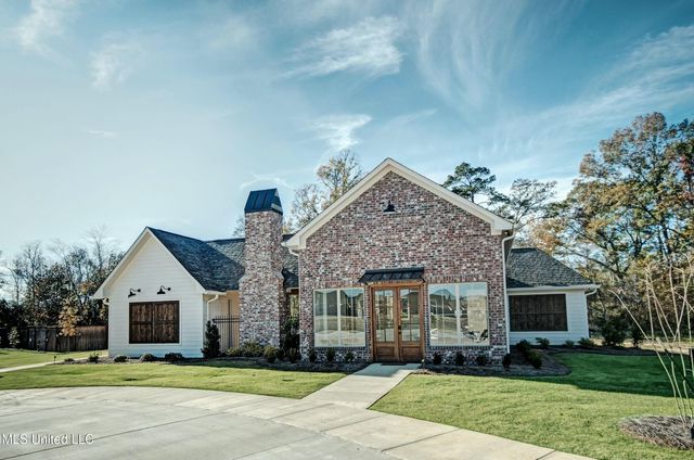 140 Freedom Ring Drive, Brandon, MS 39047