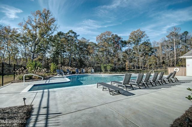 140 Freedom Ring Drive, Brandon, MS 39047