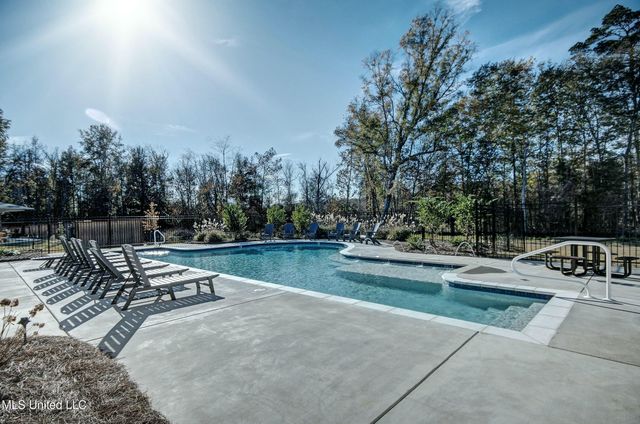 140 Freedom Ring Drive, Brandon, MS 39047