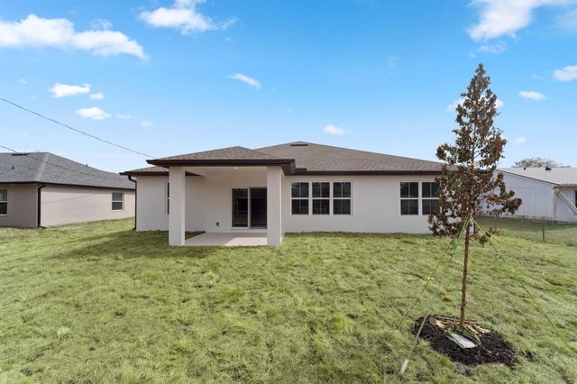 4018 NW Kallen Street 65, Port St. Lucie, FL 34953