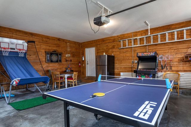 963 Hallie Drive, Blue Eye, MO 65611