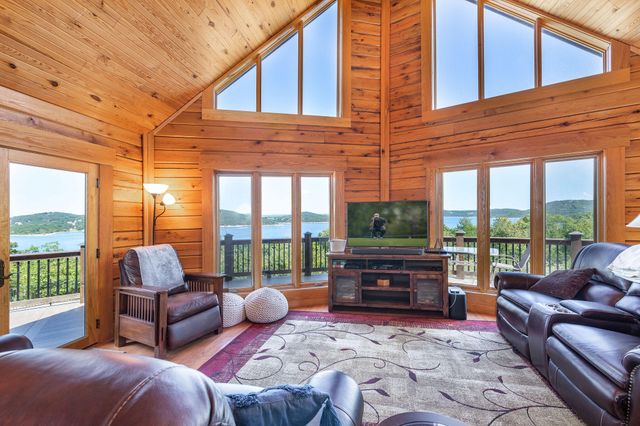 963 Hallie Drive, Blue Eye, MO 65611