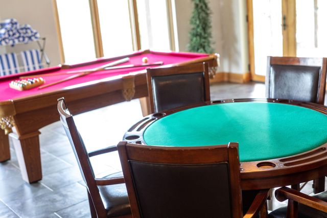 963 Hallie Drive, Blue Eye, MO 65611