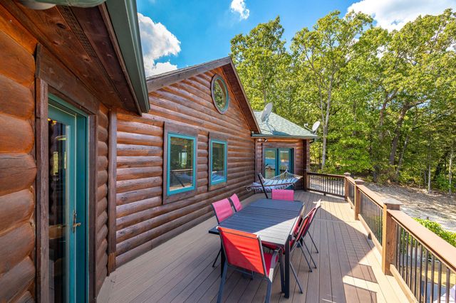 963 Hallie Drive, Blue Eye, MO 65611