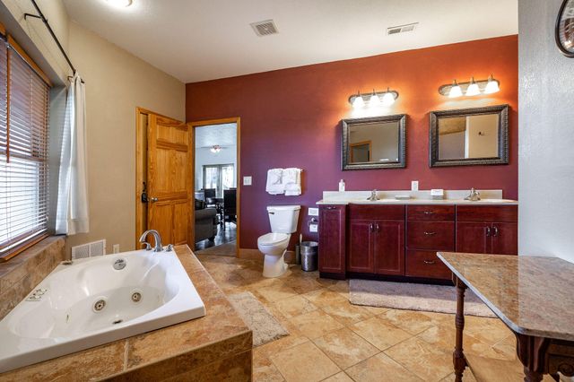 963 Hallie Drive, Blue Eye, MO 65611