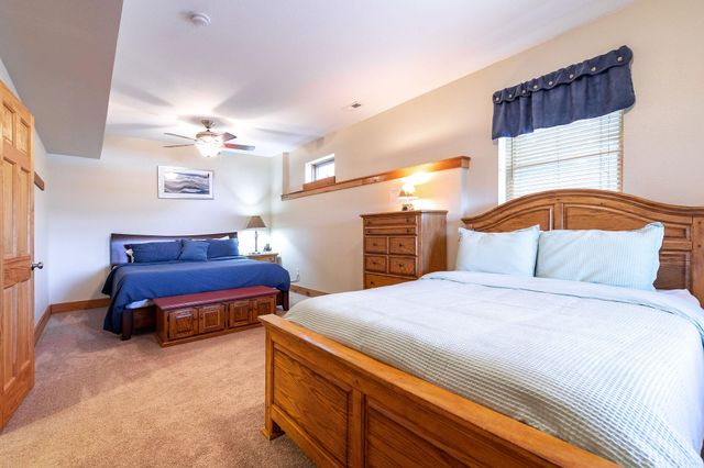 963 Hallie Drive, Blue Eye, MO 65611