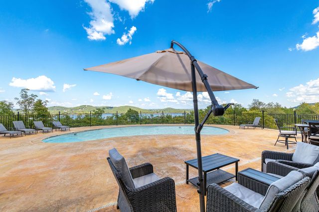 963 Hallie Drive, Blue Eye, MO 65611