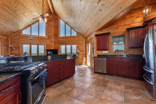 963 Hallie Drive, Blue Eye, MO 65611