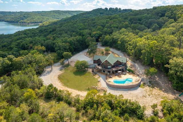 963 Hallie Drive, Blue Eye, MO 65611